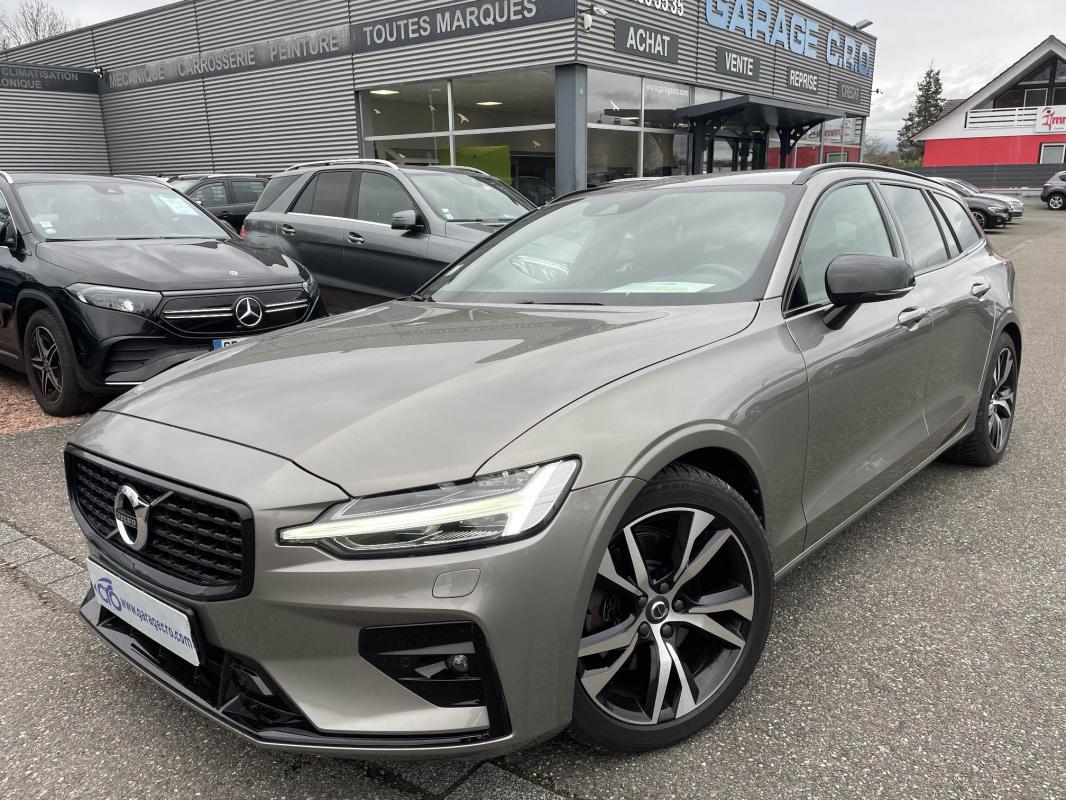 VOLVO - Volvo V60 B4 197 Geartronic 8 R Design