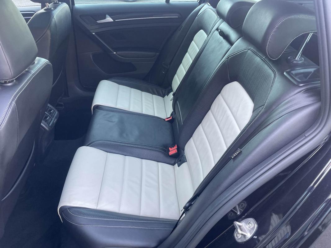 Garage CRO - VOLKSWAGEN - Volkswagen Golf VII Break 2.0 300 R DSG