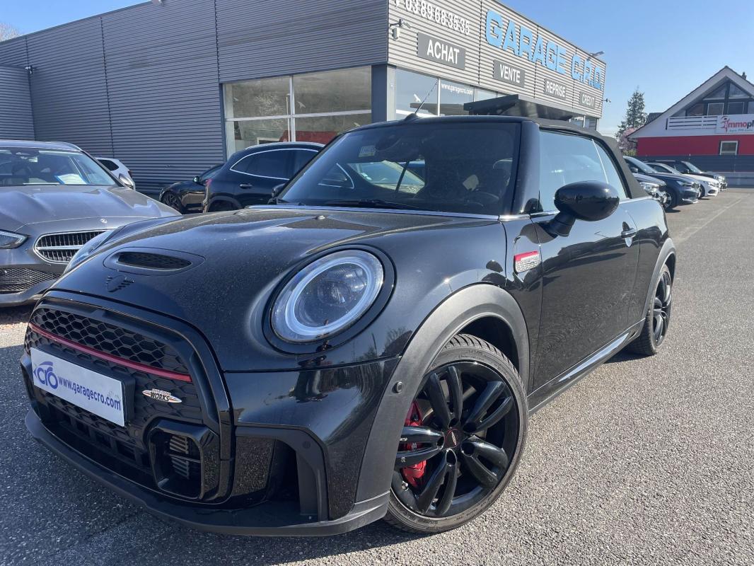 MINI - Mini Mini Cabriolet 2.0 231 JCW Edition Premium Plus